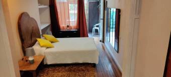 Se vende espaciosa casa con patio y terraza en San Rafael Escazú 25-41