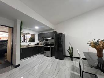 MLS-26-346 LS VENTA CASA EL COYOL ALAJUELA