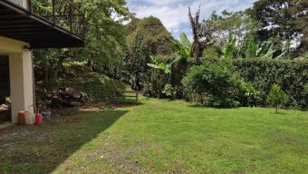 Se vende espaciosa casa de 3 plantas en Guácima Alajuela 23-357 Se vende espaciosa casa de 3 plantas en Guácima Alajuela 23-357