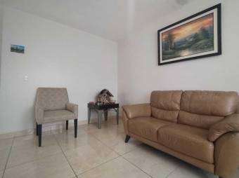Se vende espaciosa casa con patio en condominio de Sabanilla San José 24-1615 Se vende espaciosa casa con patio en condominio de Sabanilla San José 24-1615