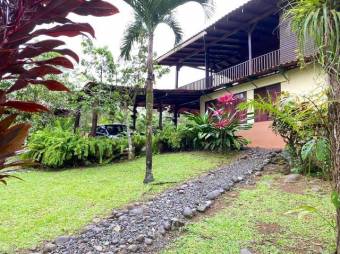 Se vende casa con mas de 9,400m2 de lote en Peñas Blancas 23-3095 Se vende casa con mas de 9,400m2 de lote en Peñas Blancas 23-3095