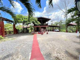 Se vende casa con mas de 9,400m2 de lote en Peñas Blancas 23-3095 Se vende casa con mas de 9,400m2 de lote en Peñas Blancas 23-3095