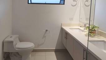 Se vende espaciosa casa en condominio de Sabanilla San José 25-1562 Se vende espaciosa casa en condominio de Sabanilla San José 25-1562