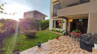 Se vende espaciosa casa en condominio de Sabanilla San José 25-1562 Se vende espaciosa casa en condominio de Sabanilla San José 25-1562