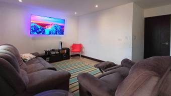 Se vende espaciosa casa en condominio de Sabanilla San José 25-1562 Se vende espaciosa casa en condominio de Sabanilla San José 25-1562