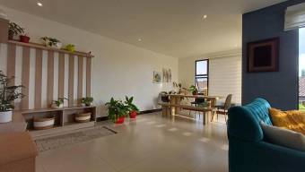 Se vende espaciosa casa en condominio de Sabanilla San José 25-1562 Se vende espaciosa casa en condominio de Sabanilla San José 25-1562