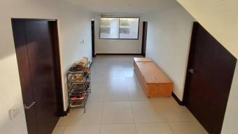 Se vende espaciosa casa en condominio de Sabanilla San José 25-1562 Se vende espaciosa casa en condominio de Sabanilla San José 25-1562