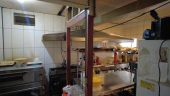 Se vende propiedad con uso mixto en Guadalupe San José 23-1459