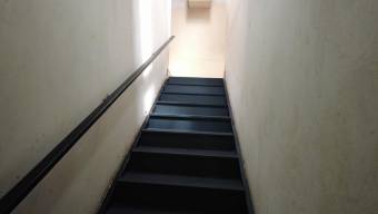 Se vende propiedad con uso mixto en Guadalupe San José 23-1459