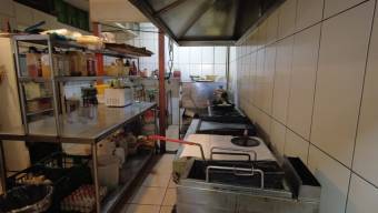 Se vende propiedad con uso mixto en Guadalupe San José 23-1459