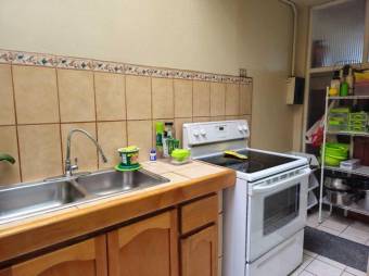 Se vende espaciosa casa con patio en San Pedro de San José 25-1359 Se vende espaciosa casa con patio en San Pedro de San José 25-1359