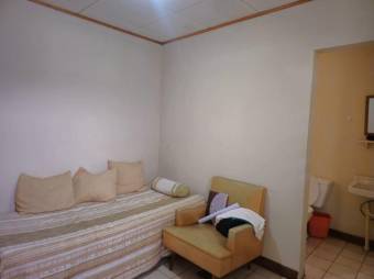 Se vende espaciosa casa con patio en San Pedro de San José 25-1359 Se vende espaciosa casa con patio en San Pedro de San José 25-1359