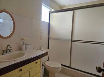 Se vende espaciosa casa con patio en San Pedro de San José 25-1359 Se vende espaciosa casa con patio en San Pedro de San José 25-1359