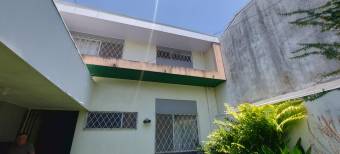 Se vende espaciosa casa con patio en mercedes San José 25-269 Se vende espaciosa casa con patio en mercedes San José 25-269