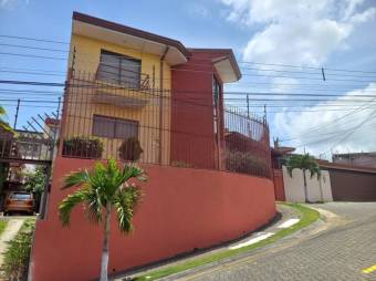 Se vende propiedad con casa y apartamento en Mata de Plátano 24-1718 Se vende propiedad con casa y apartamento en Mata de Plátano 24-1718