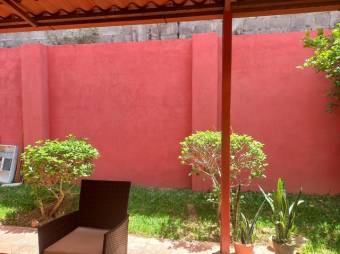 Se vende propiedad con casa y apartamento en Mata de Plátano 24-1718 Se vende propiedad con casa y apartamento en Mata de Plátano 24-1718