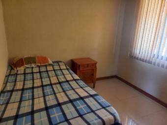 Se vende propiedad con casa y apartamento en Mata de Plátano 24-1718 Se vende propiedad con casa y apartamento en Mata de Plátano 24-1718