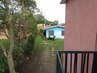 Se vende propiedad con 3 casas en San Isidro Heredia 23-1450 Se vende propiedad con 3 casas en San Isidro Heredia 23-1450