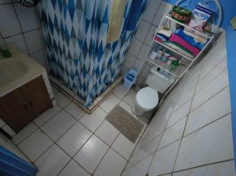 Se vende propiedad con 3 casas en San Isidro Heredia 23-1450 Se vende propiedad con 3 casas en San Isidro Heredia 23-1450