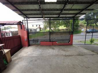 Se vende propiedad con 3 casas en San Isidro Heredia 23-1450 Se vende propiedad con 3 casas en San Isidro Heredia 23-1450