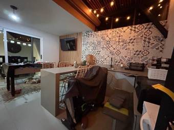 Se vende espaciosa casa con terraza en condominio de Ulloa Heredia 25-1188 Se vende espaciosa casa con terraza en condominio de Ulloa Heredia 25-1188