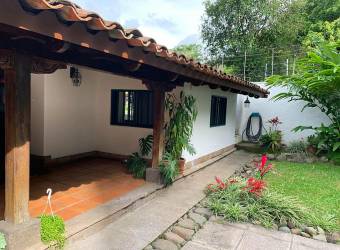 Casa Encantadora de Adobe en Escazu Centro Casa Encantadora de Adobe en Escazu Centro