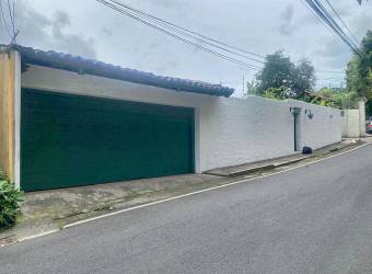 Casa Encantadora de Adobe en Escazu Centro Casa Encantadora de Adobe en Escazu Centro