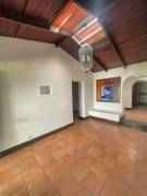 Casa Encantadora de Adobe en Escazu Centro Casa Encantadora de Adobe en Escazu Centro