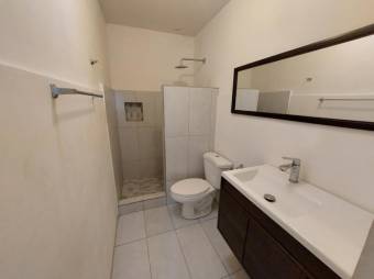 Se vende espaciosa casa con patio en Guadalupe, San José 25-404 Se vende espaciosa casa con patio en Guadalupe, San José 25-404