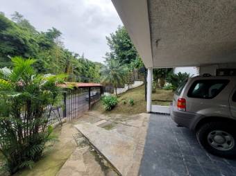 Se vende espaciosa casa con patio en Guadalupe, San José 25-404 Se vende espaciosa casa con patio en Guadalupe, San José 25-404