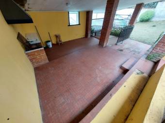 Se vende espaciosa casa con patio en Guadalupe, San José 25-404 Se vende espaciosa casa con patio en Guadalupe, San José 25-404