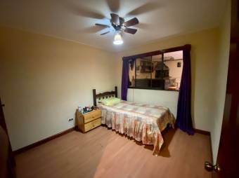 Se vende espaciosa casa de 2 plantas en Guadalupe San José 25-648 Se vende espaciosa casa de 2 plantas en Guadalupe San José 25-648