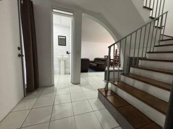 Se vende espaciosa casa de 2 plantas en Ipis San José 25-1741 Se vende espaciosa casa de 2 plantas en Ipis San José 25-1741