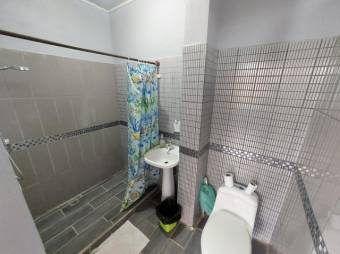 Se vende espaciosa casa con patio y terraza en Grecia Alajuela 25-279 Se vende espaciosa casa con patio y terraza en Grecia Alajuela 25-279