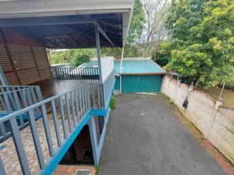 Se vende espaciosa casa con patio y terraza en Grecia Alajuela 25-279 Se vende espaciosa casa con patio y terraza en Grecia Alajuela 25-279