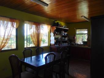 Se vende espaciosa casa con amplio lote en Buena Vista de Barva 23-1445 Se vende espaciosa casa con amplio lote en Buena Vista de Barva 23-1445