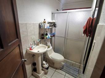 Se vende espaciosa casa de 2 planas en San Francisco de Heredia 24-1319 Se vende espaciosa casa de 2 planas en San Francisco de Heredia 24-1319