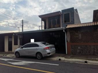 Se vende espaciosa casa de 2 planas en San Francisco de Heredia 24-1319 Se vende espaciosa casa de 2 planas en San Francisco de Heredia 24-1319