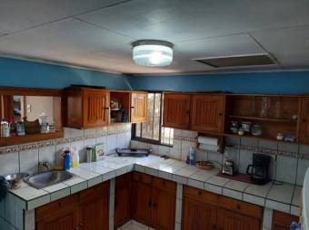 Se venden casa y bodega en San Pablo de Heredia 23-253 Se venden casa y bodega en San Pablo de Heredia 23-253