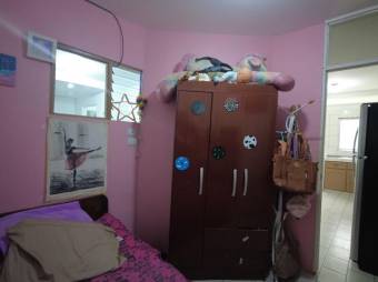 Se vende casa con 2 apartamentos para inversión en Santo Tomas Heredia 23-2209 Se vende casa con 2 apartamentos para inversión en Santo Tomas Heredia 23-2209