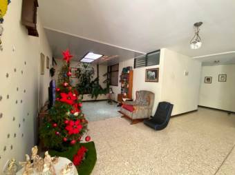 Se vende propiedad con uso mixto en San Pedro San José 24-174 Se vende propiedad con uso mixto en San Pedro San José 24-174