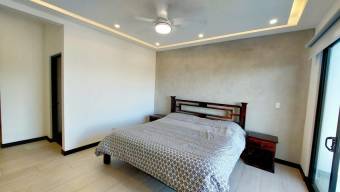 Se alquila lujosa casa con terraza en Grecia de Alajuela 25-1316