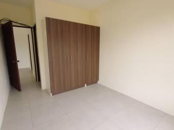 Se vende espaciosa casa con patio en San Rafael Heredia 26-137 Se vende espaciosa casa con patio en San Rafael Heredia 26-137