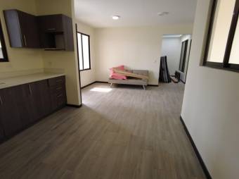 Se vende moderna casa con patio en San Rafael de Heredia 25 Se vende moderna casa con patio en San Rafael de Heredia 25