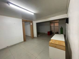 Se vende espacioso local para inversión en San Vicente Heredia 26-161 , ₡ 100,000,000, 2, Heredia, Santo Domingo Se vende espacioso local para inversión en San Vicente Heredia 26-161 , ₡ 100,000,000, 2, Heredia, Santo Domingo