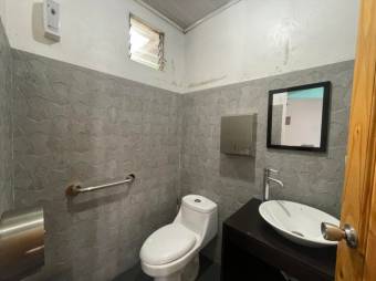 Se vende espacioso local para inversión en San Vicente Heredia 26-161 , ₡ 100,000,000, 2, Heredia, Santo Domingo Se vende espacioso local para inversión en San Vicente Heredia 26-161 , ₡ 100,000,000, 2, Heredia, Santo Domingo