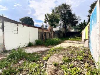 Se vende lote comercial de 370m2 en 