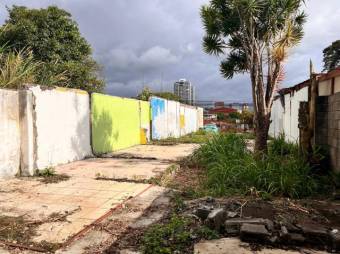 Se vende lote comercial de 370m2 en 