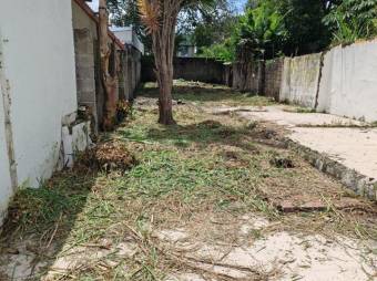 Se vende lote comercial de 370m2 en 