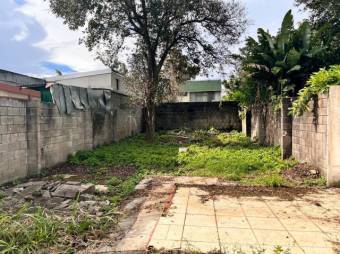Se vende lote comercial de 370m2 en 